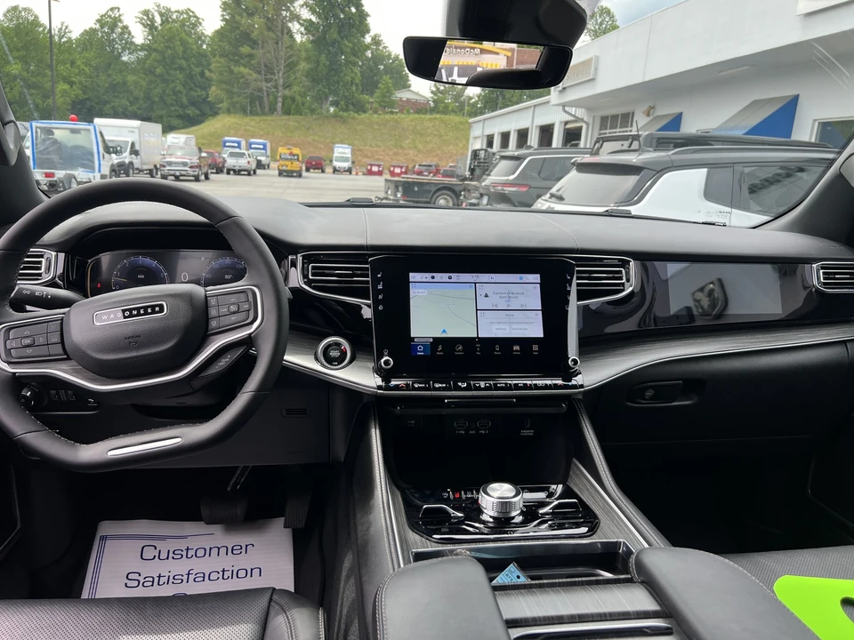 2023 Jeep WS Wagoneer - Image 16 of 31