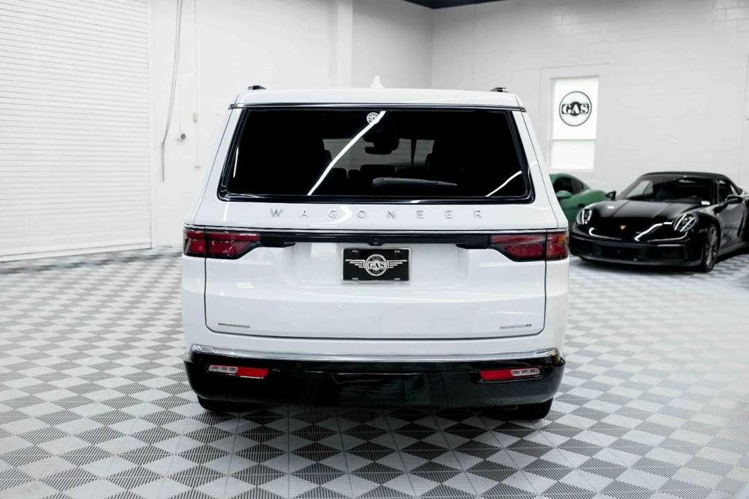 2023 Jeep WS Wagoneer - Image 9 of 31