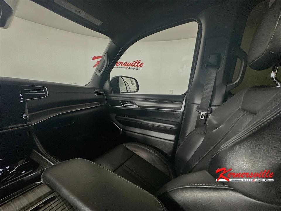 2023 Jeep WS Wagoneer - Image 11 of 12