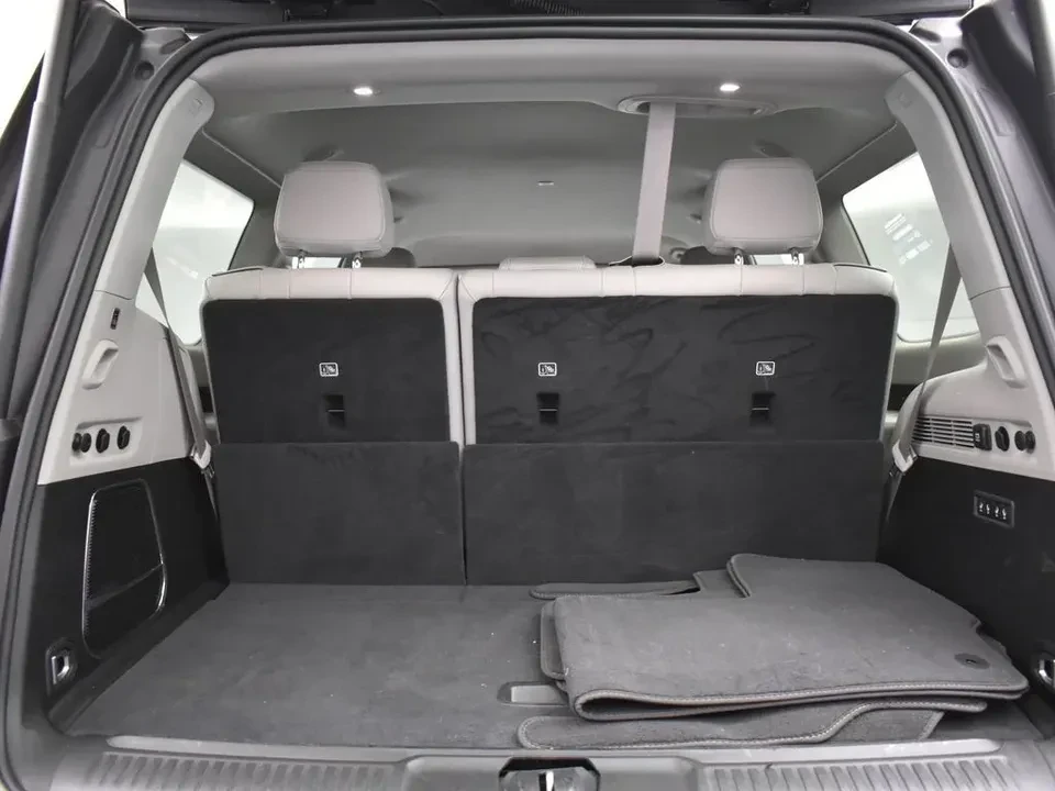 2023 Jeep WS Wagoneer - Image 10 of 10