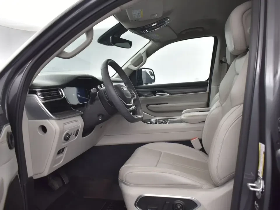 2023 Jeep WS Wagoneer - Image 5 of 10