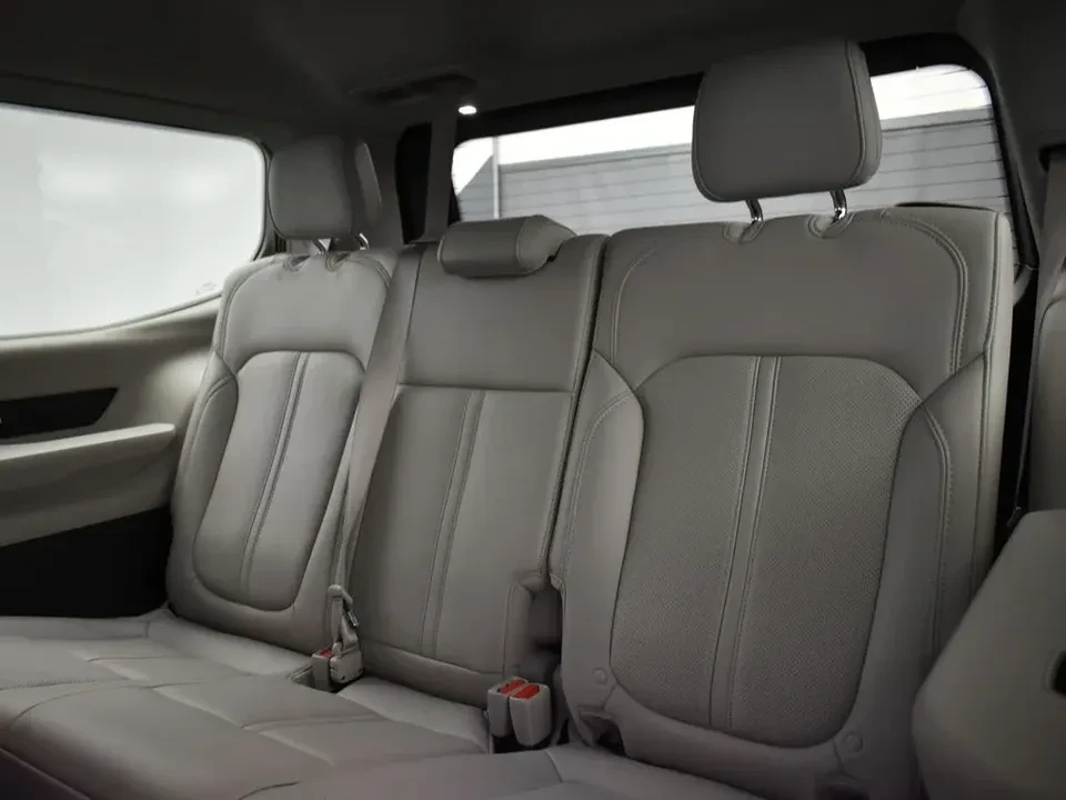2023 Jeep WS Wagoneer - Image 9 of 10