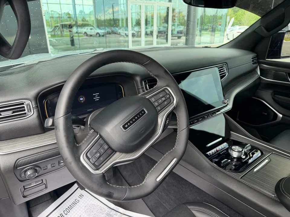 2023 Jeep WS Wagoneer - Image 15 of 19