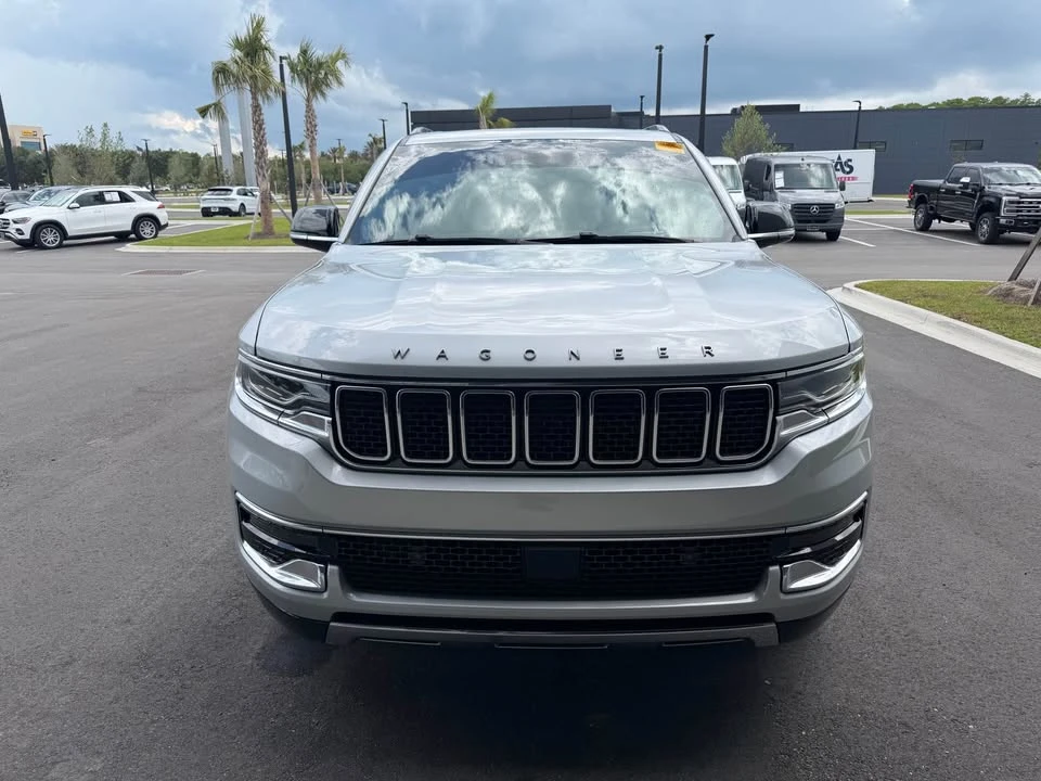 2023 Jeep WS Wagoneer - Image 2 of 19