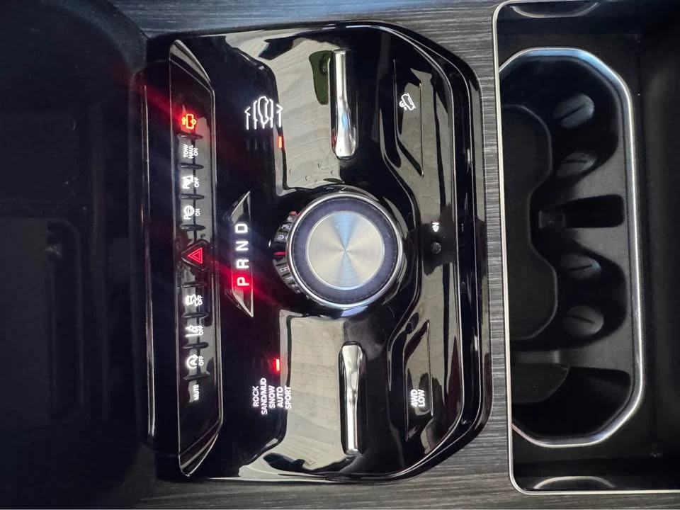 2023 Jeep WS Wagoneer - Image 17 of 20