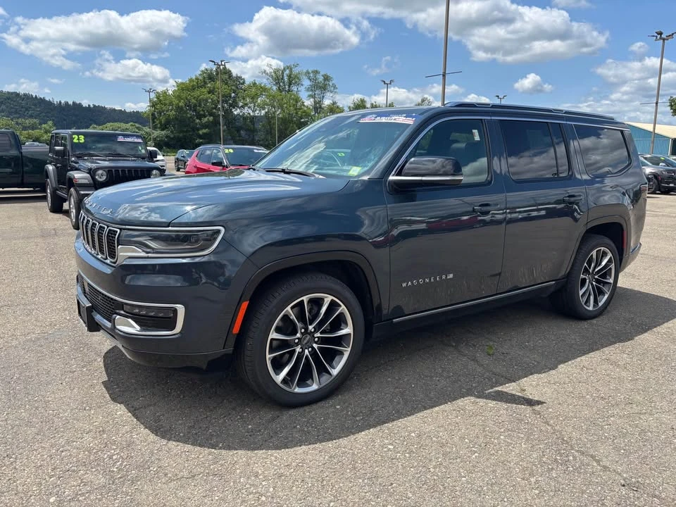2023 Jeep WS Wagoneer - Image 2 of 8