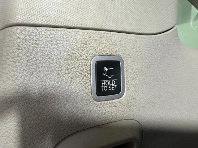 2023 Jeep WS Wagoneer - Image 28 of 31