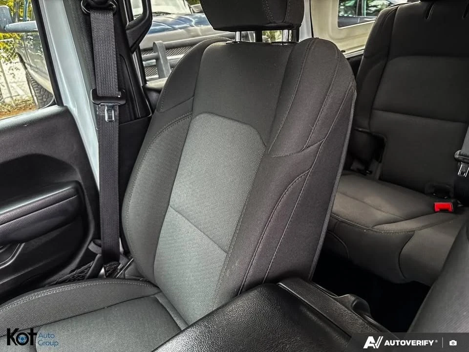 2023 Jeep JL Wrangler - Image 20 of 20