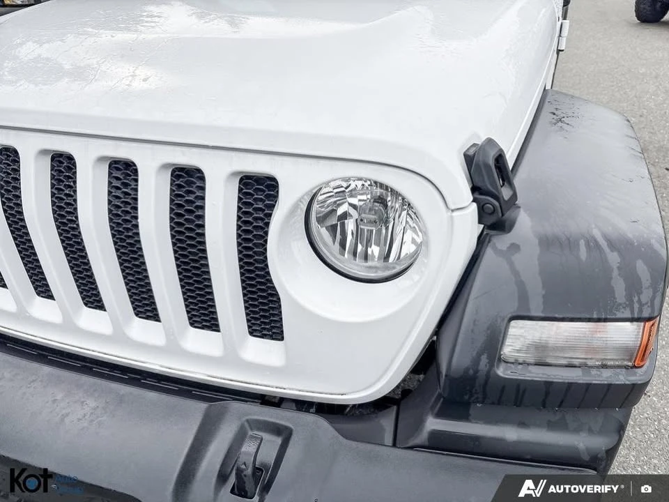 2023 Jeep JL Wrangler - Image 8 of 20