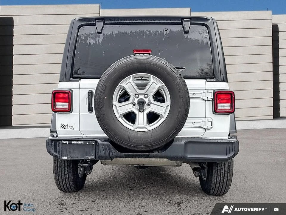 2023 Jeep JL Wrangler - Image 5 of 20