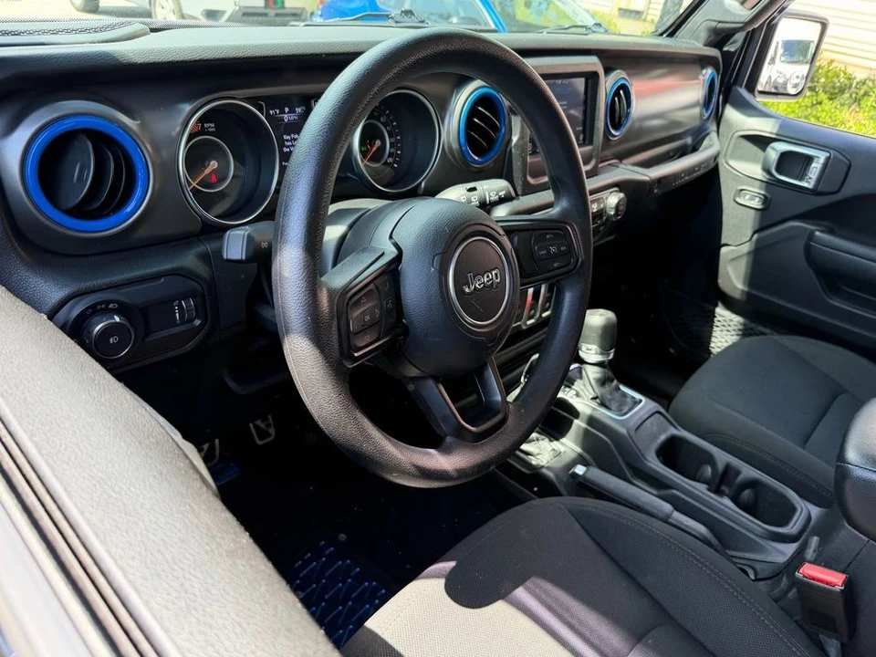 2023 Jeep JL Wrangler - Image 14 of 27