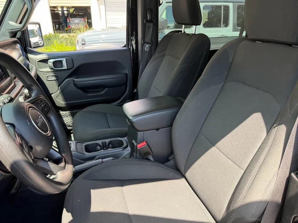 2023 Jeep JL Wrangler - Image 12 of 27