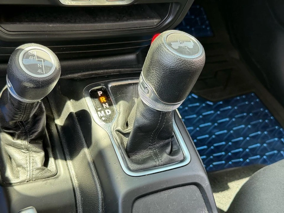 2023 Jeep JL Wrangler - Image 21 of 27