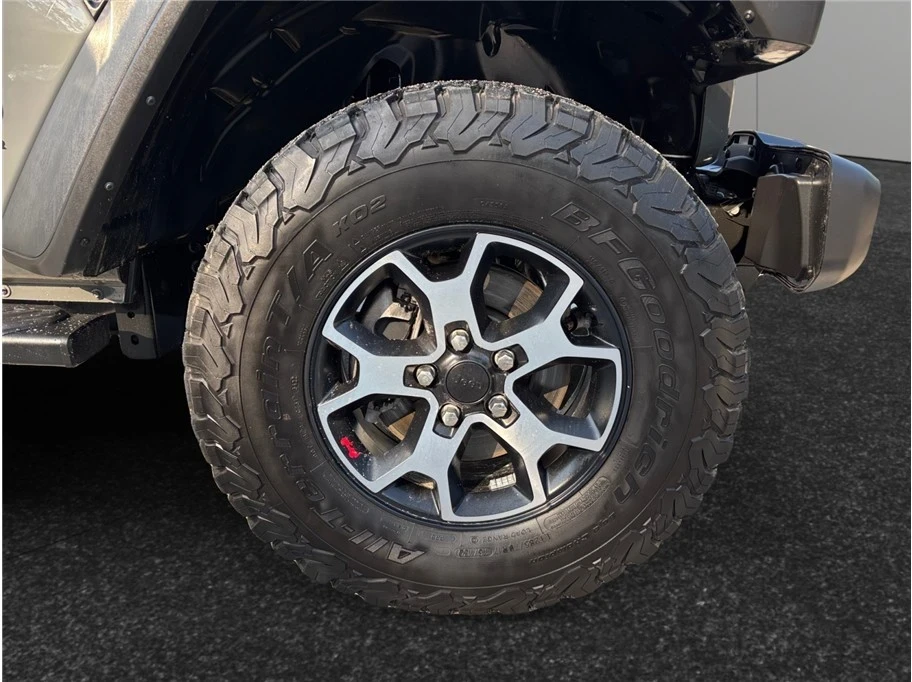 2023 Jeep JL Wrangler - Image 12 of 21