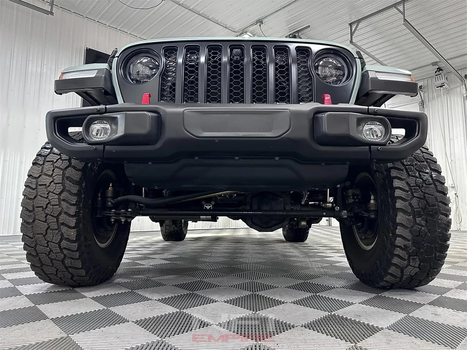 2023 Jeep JL Wrangler - Image 14 of 31
