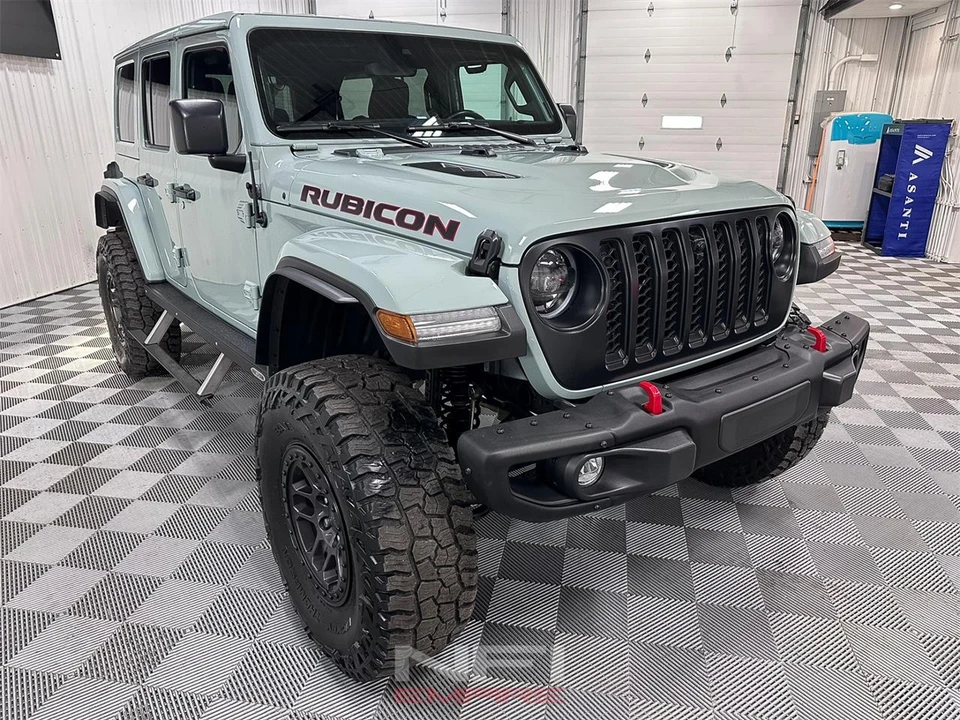 2023 Jeep JL Wrangler - Image 5 of 31