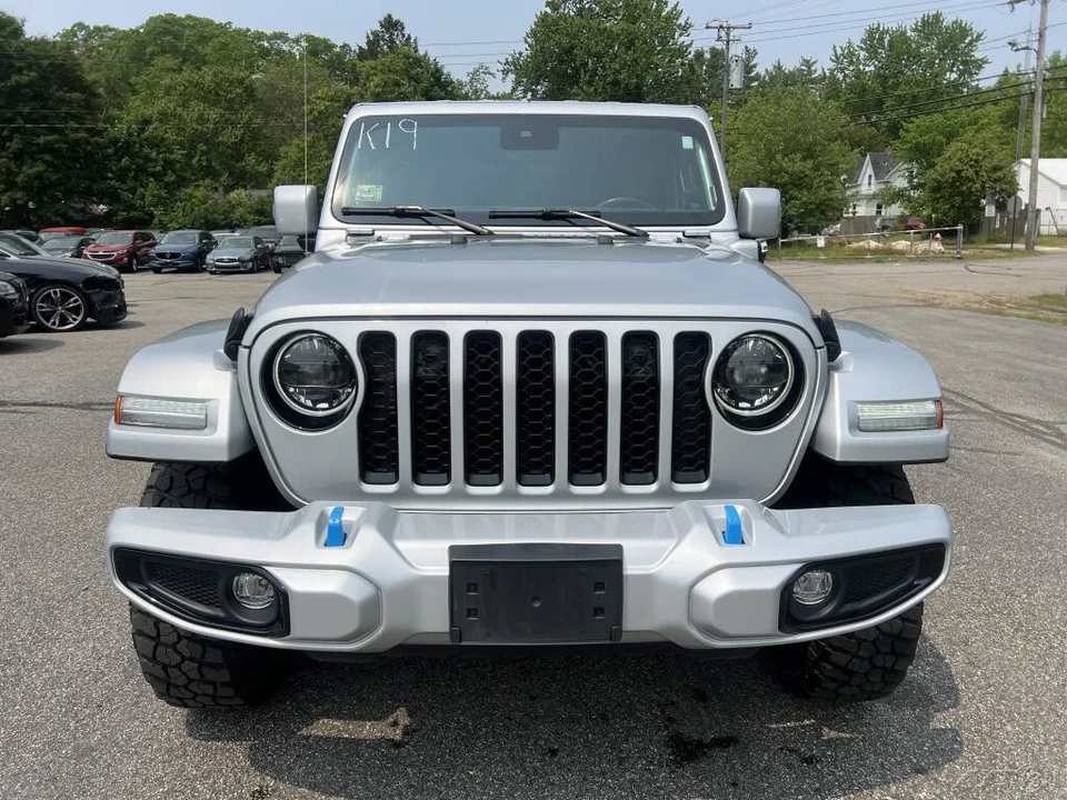2023 Jeep JL Wrangler - Image 3 of 12