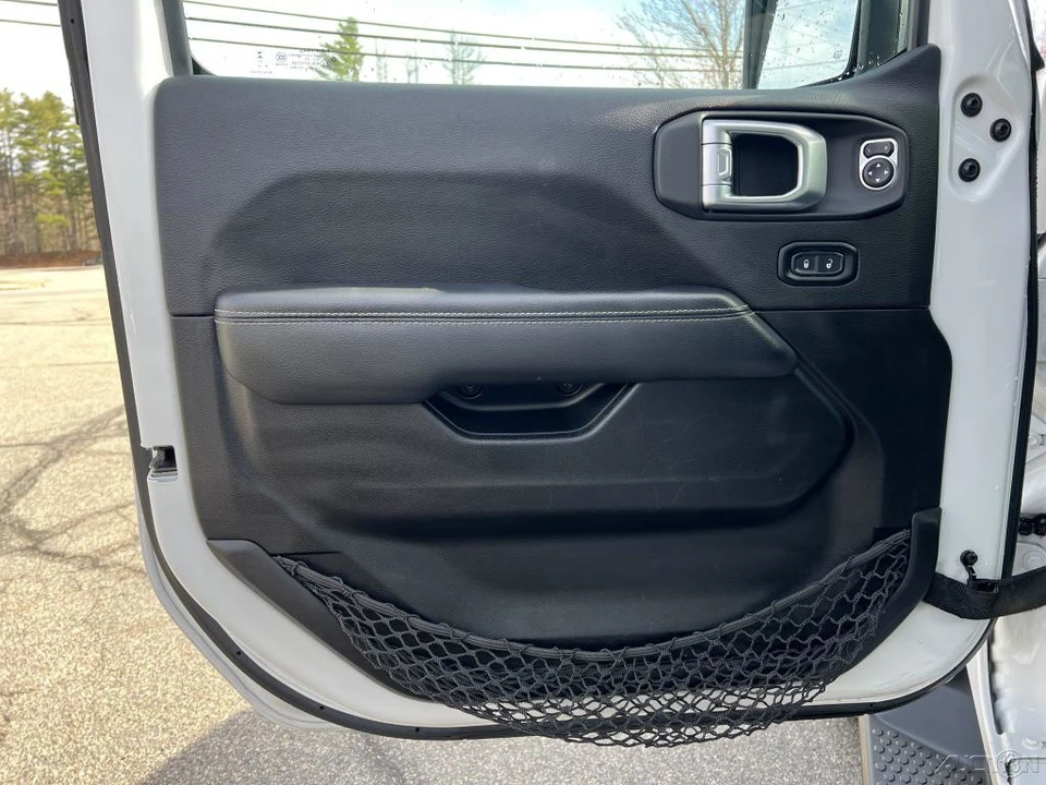 2023 Jeep JL Wrangler - Image 12 of 12