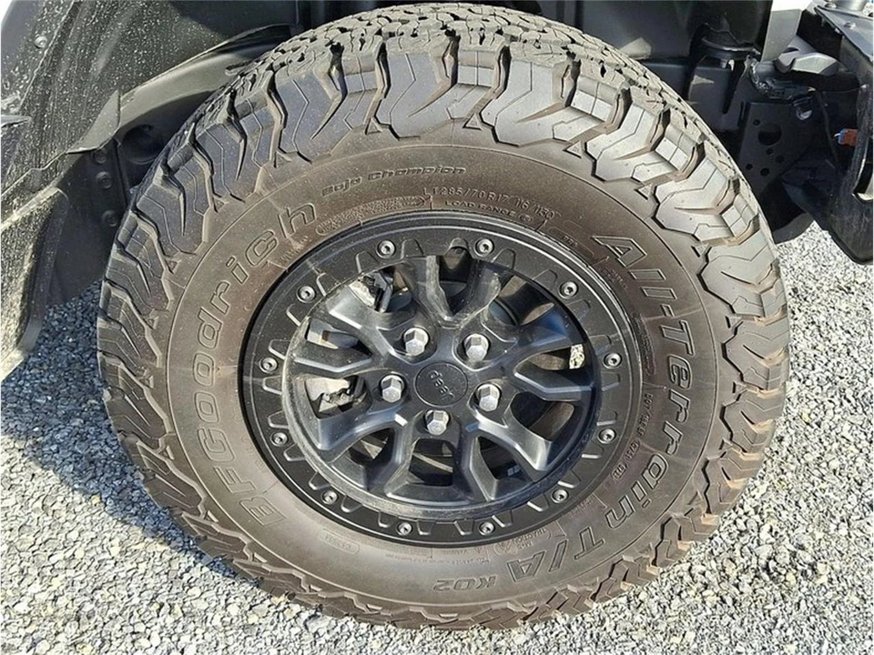 2023 Jeep JL Wrangler - Image 8 of 30