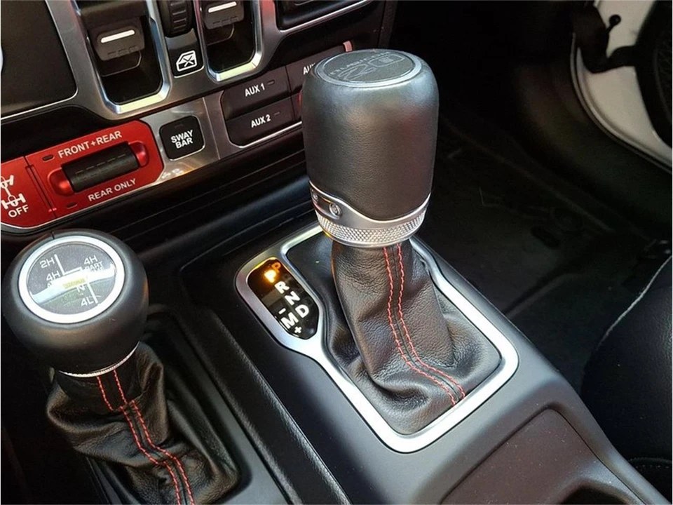 2023 Jeep JL Wrangler - Image 11 of 30