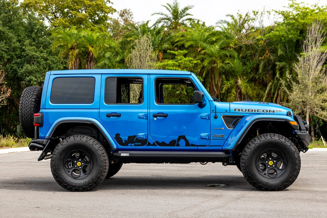2023 Jeep JL Wrangler - Image 7 of 31