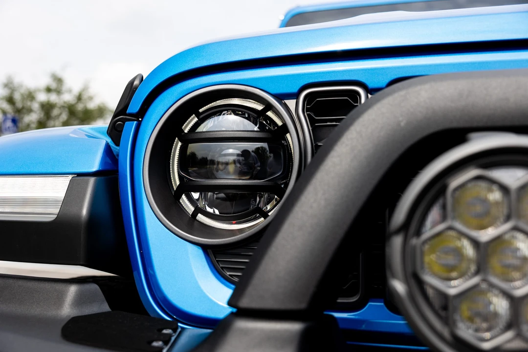 2023 Jeep JL Wrangler - Image 21 of 31