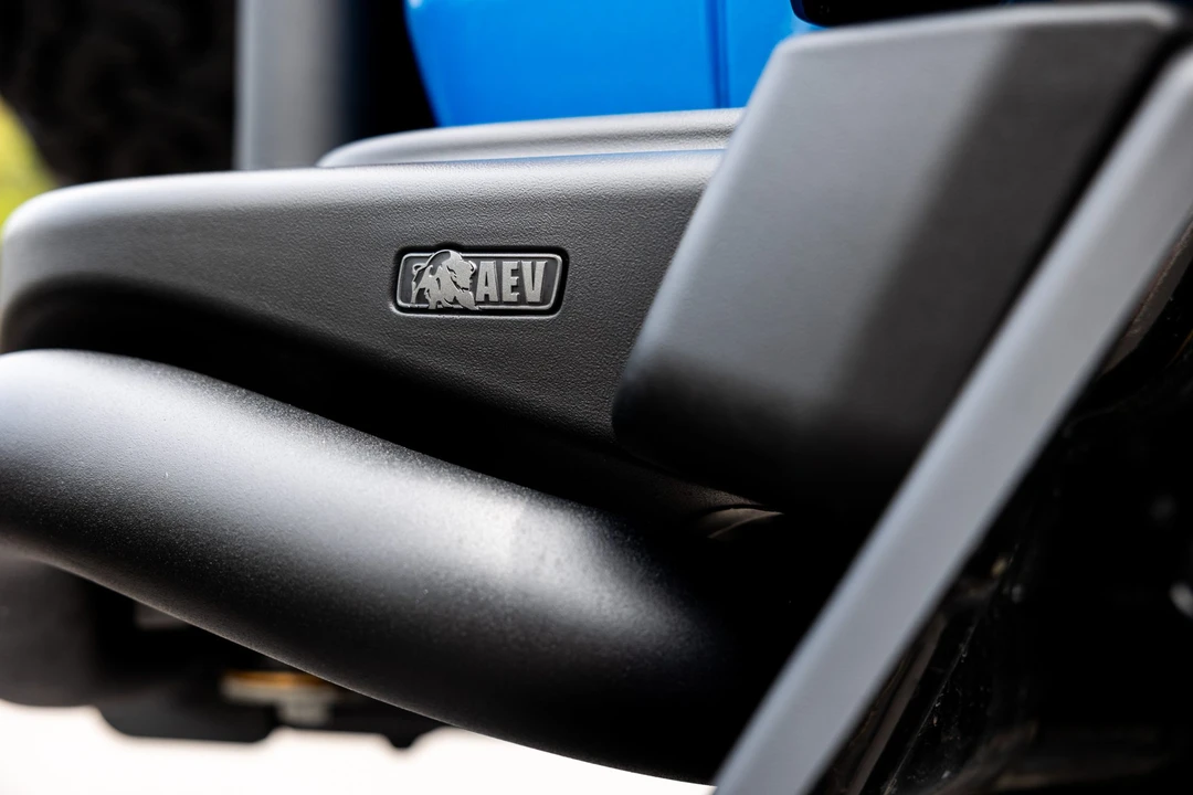 2023 Jeep JL Wrangler - Image 29 of 31