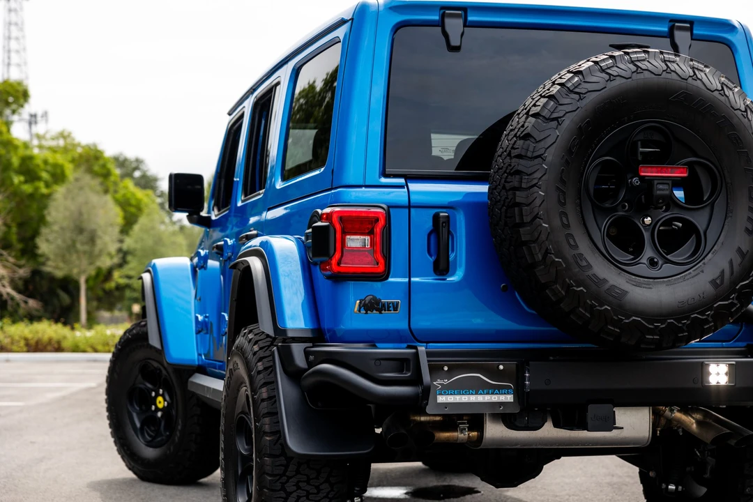 2023 Jeep JL Wrangler - Image 12 of 31