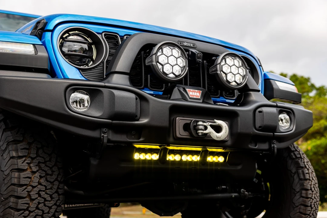 2023 Jeep JL Wrangler - Image 17 of 31