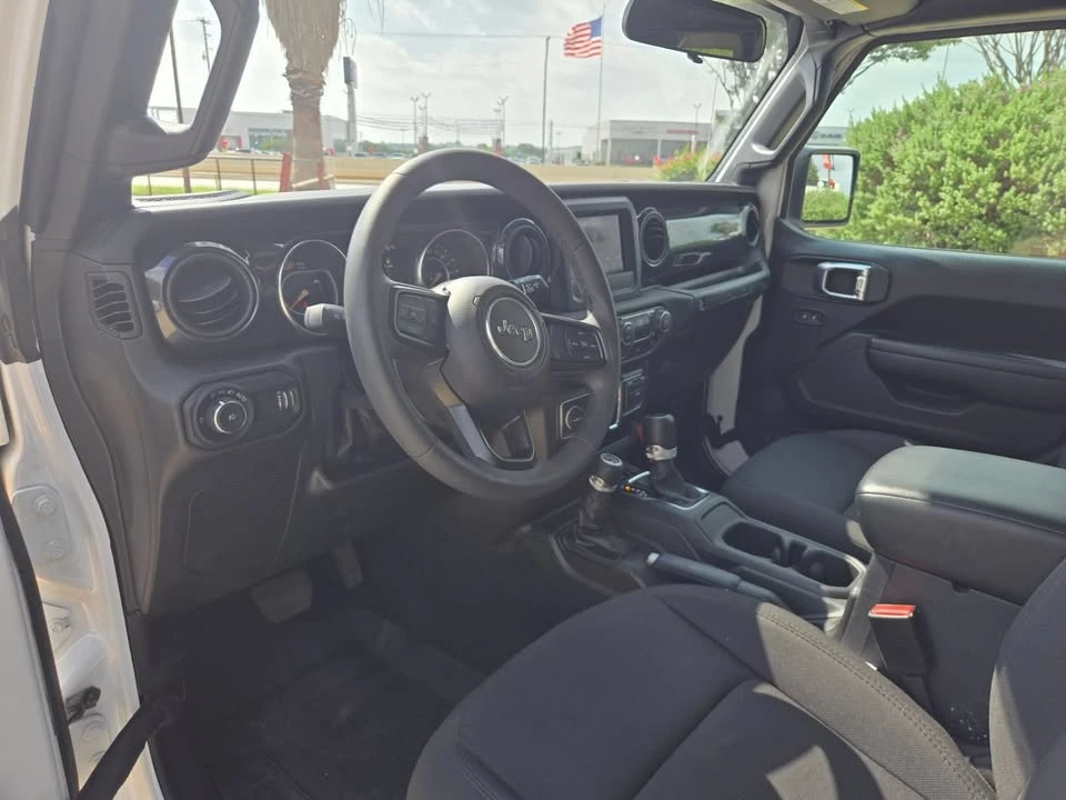 2023 Jeep JL Wrangler - Image 10 of 20