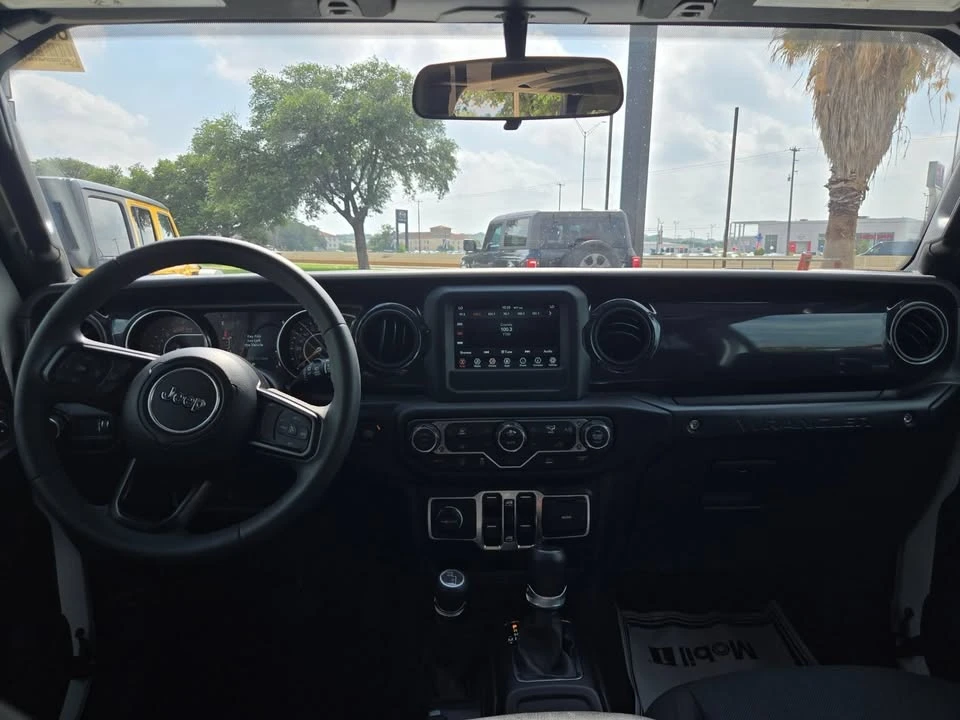 2023 Jeep JL Wrangler - Image 14 of 20
