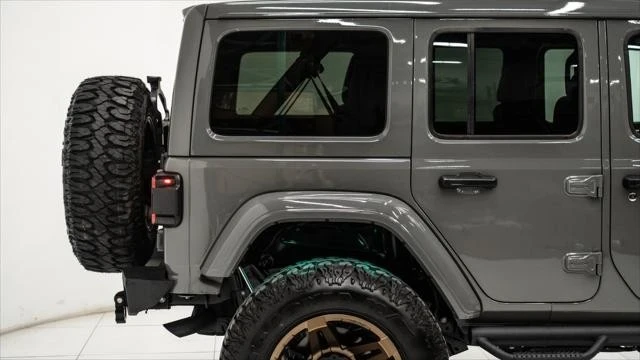 2023 Jeep JL Wrangler - Image 14 of 21