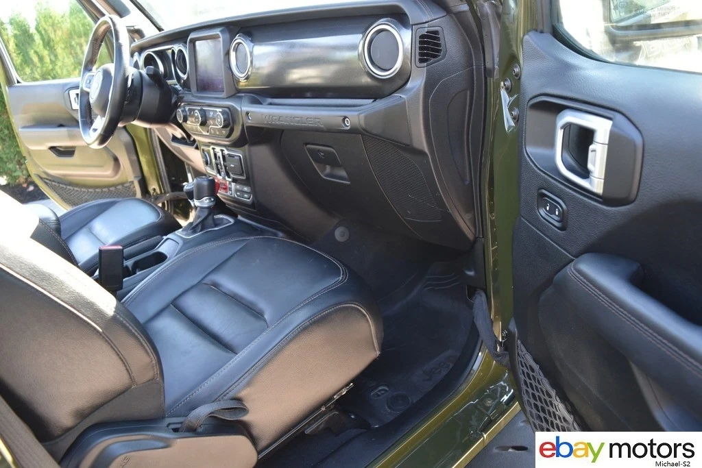 2023 Jeep JL Wrangler - Image 15 of 21