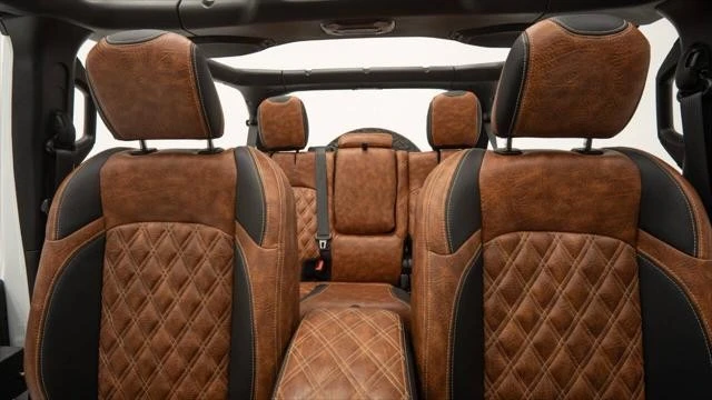 2023 Jeep JL Wrangler - Image 17 of 21