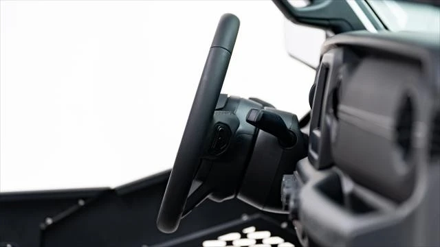 2023 Jeep JL Wrangler - Image 16 of 21