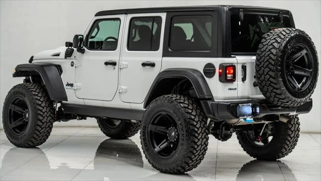 2023 Jeep JL Wrangler - Image 3 of 21