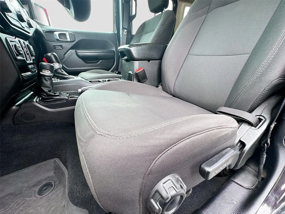 2023 Jeep JL Wrangler - Image 18 of 21