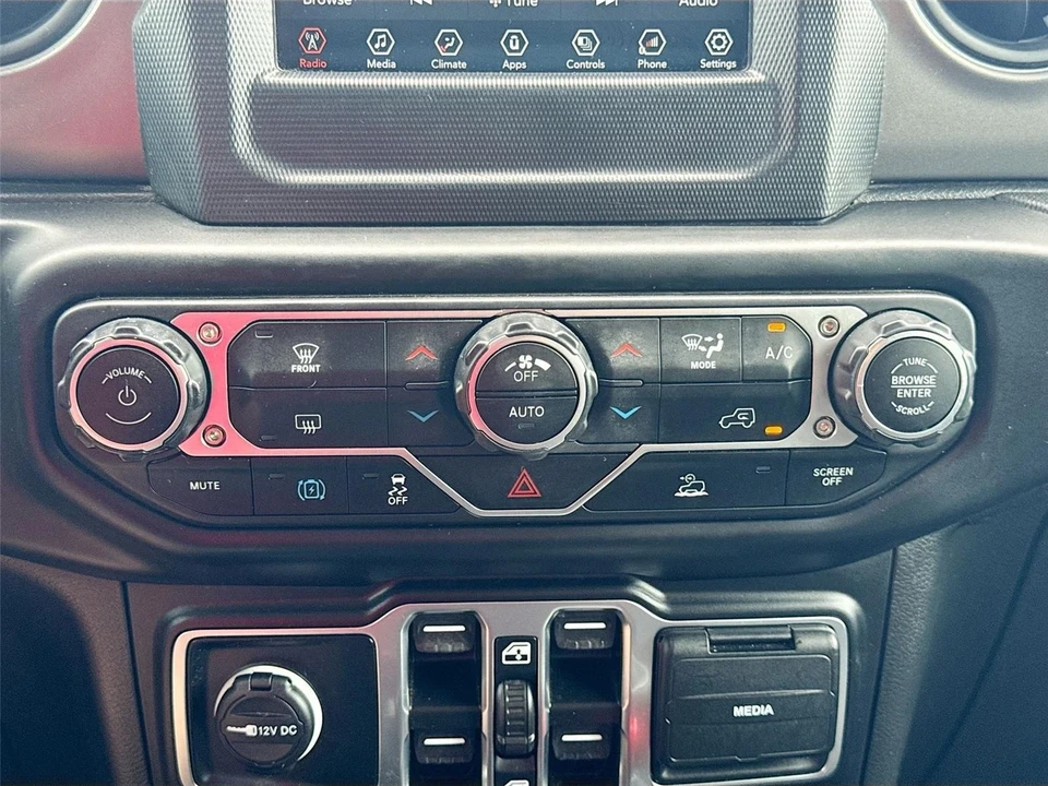 2023 Jeep JL Wrangler - Image 14 of 21