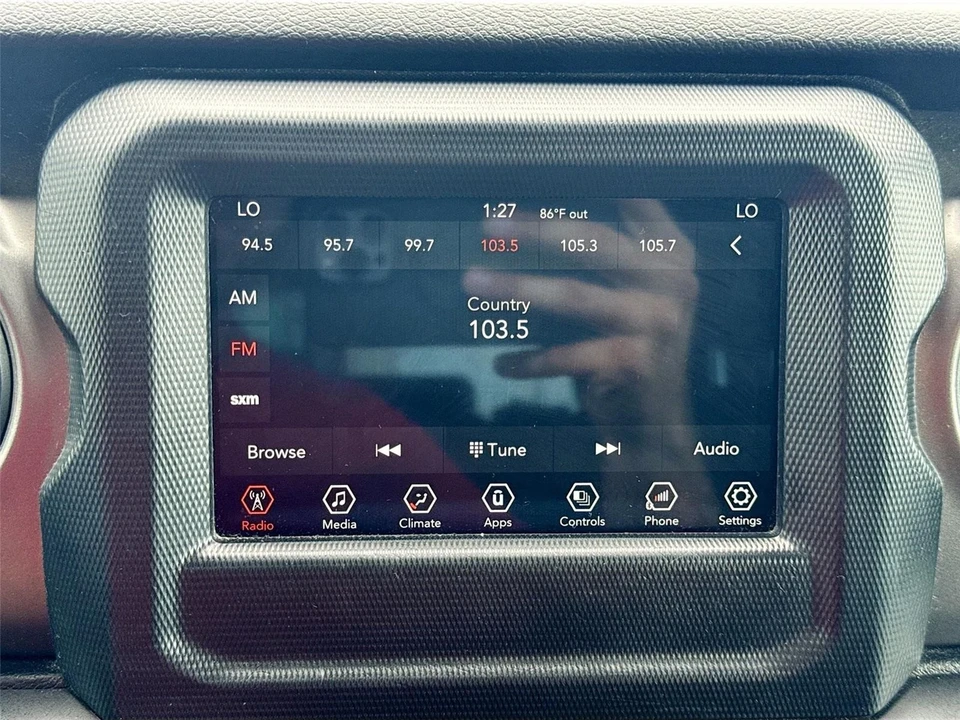 2023 Jeep JL Wrangler - Image 13 of 21