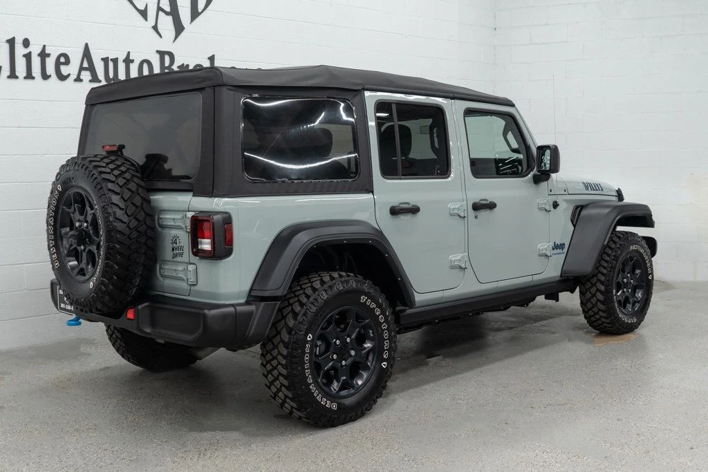 2023 Jeep JL Wrangler - Image 6 of 12