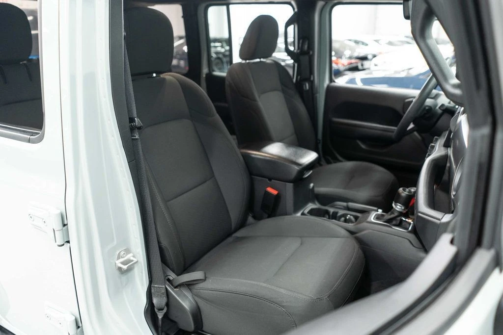 2023 Jeep JL Wrangler - Image 11 of 12