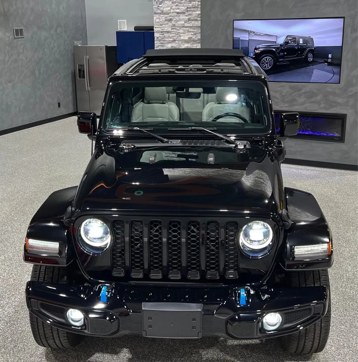 2023 Jeep JL Wrangler - Image 7 of 13