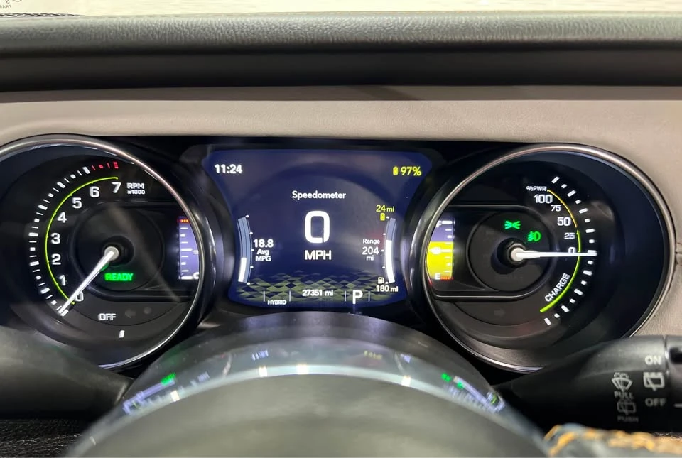 2023 Jeep JL Wrangler - Image 10 of 13