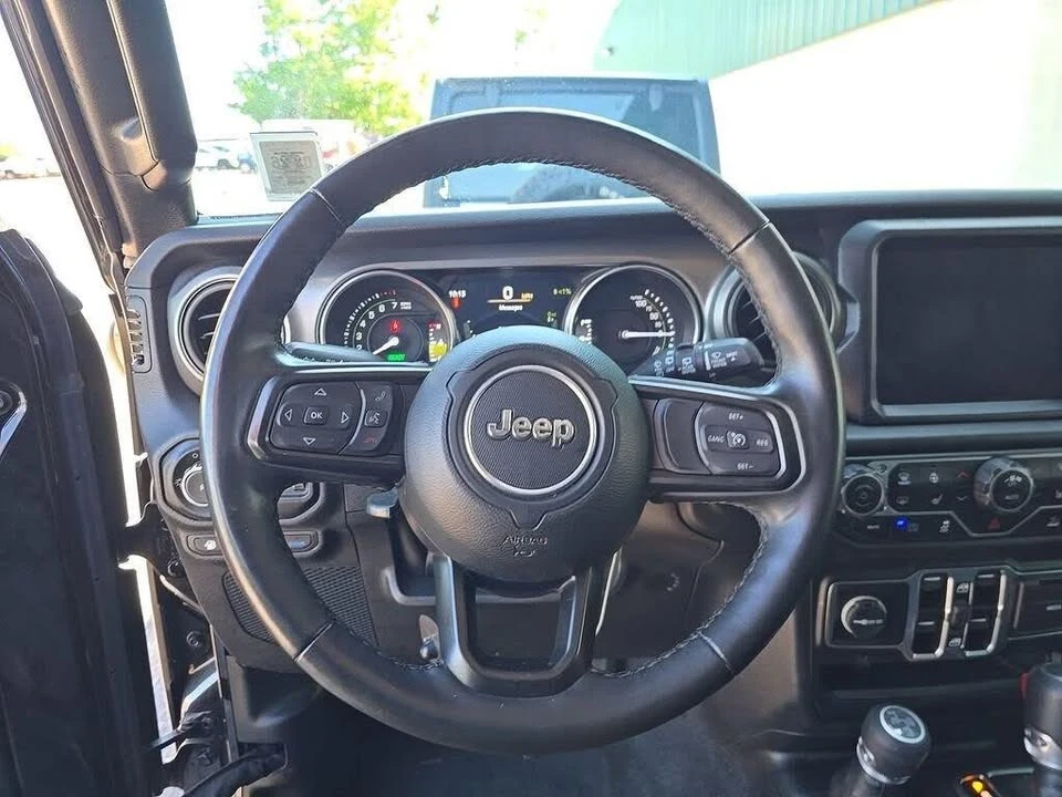 2023 Jeep JL Wrangler - Image 4 of 20