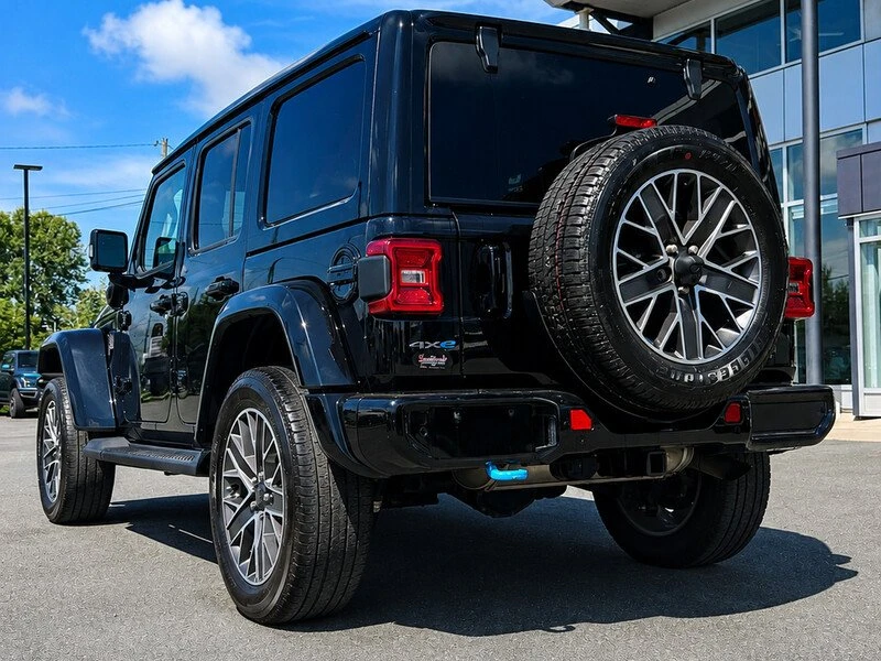 2023 Jeep JL Wrangler - Image 5 of 20