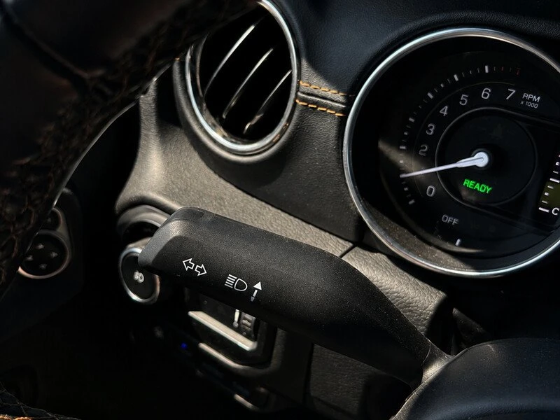 2023 Jeep JL Wrangler - Image 18 of 20