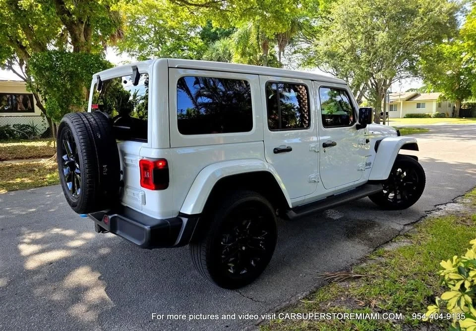 2023 Jeep JL Wrangler - Image 20 of 20