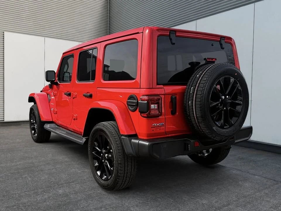 2023 Jeep JL Wrangler - Image 4 of 10