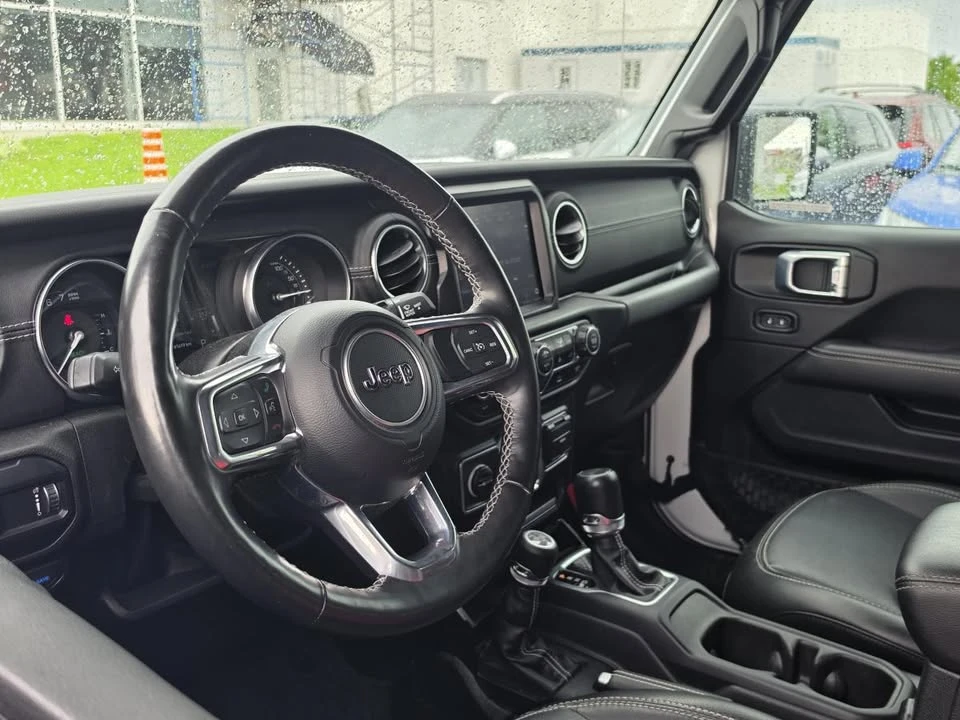 2023 Jeep JL Wrangler - Image 9 of 10
