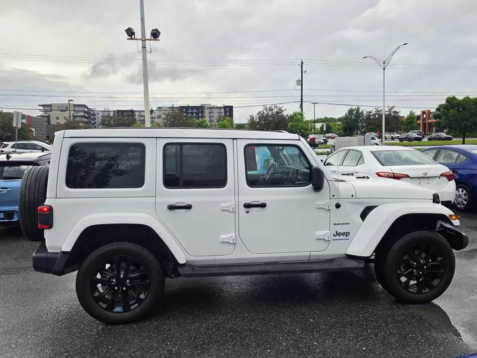 2023 Jeep JL Wrangler - Image 4 of 10